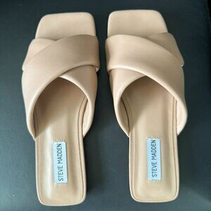 NWT Steve Madden Mayra Nude Slide